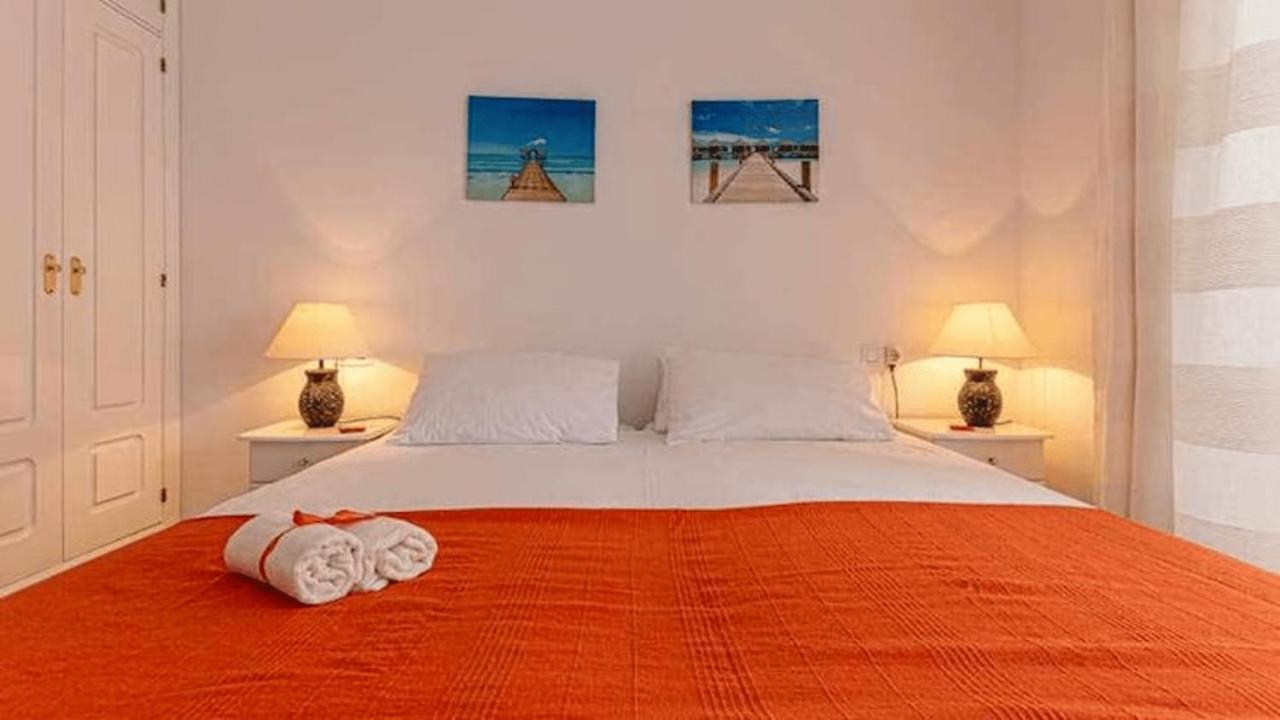 797 Holiday Rentals - Piso Para 4 Con Amplia Terraza Al Jardin Y Al Mar Benalmádena Exterior photo
