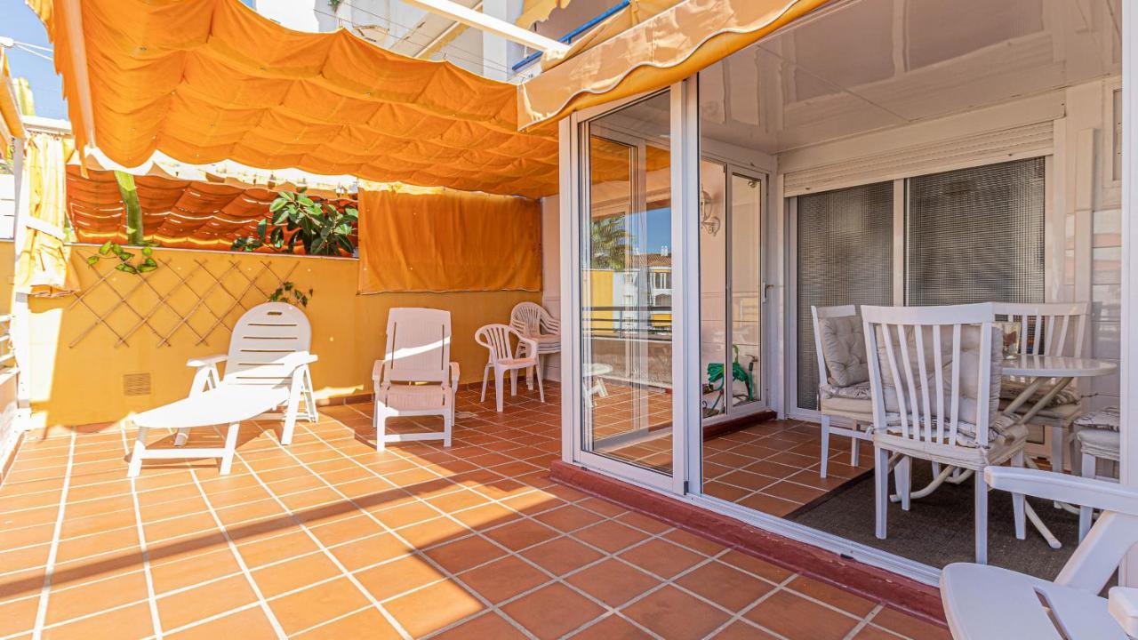 797 Holiday Rentals - Piso Para 4 Con Amplia Terraza Al Jardin Y Al Mar Benalmádena Exterior photo